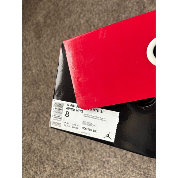 Nike Air Jordan 3 Retro Vogue University Red Anna Wintour Size 8 Women's - Picture 13 of 14